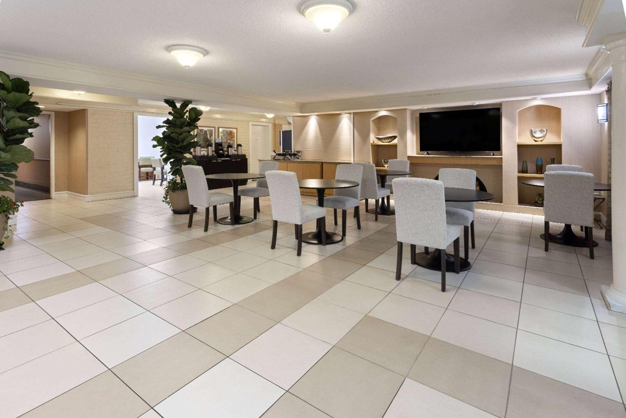 La Quinta Inn By Wyndham Pittsburgh Airport Moon Township Kültér fotó